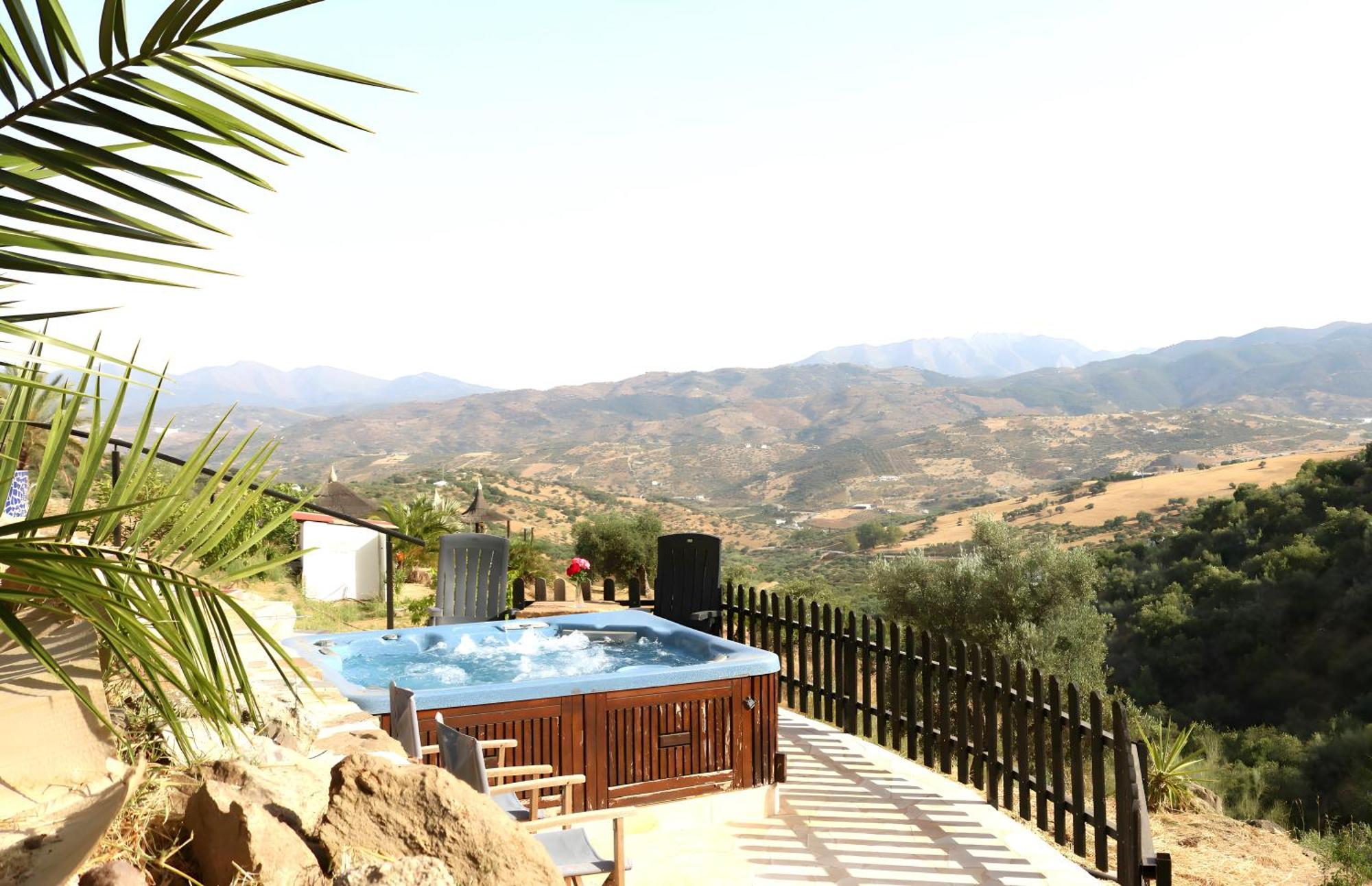 Private Detached Chalet With Own Jacuzzi Mi Dushi Tolox Exteriér fotografie