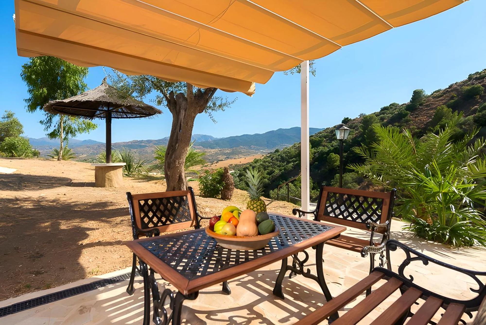 Private Detached Chalet With Own Jacuzzi Mi Dushi Tolox Exteriér fotografie